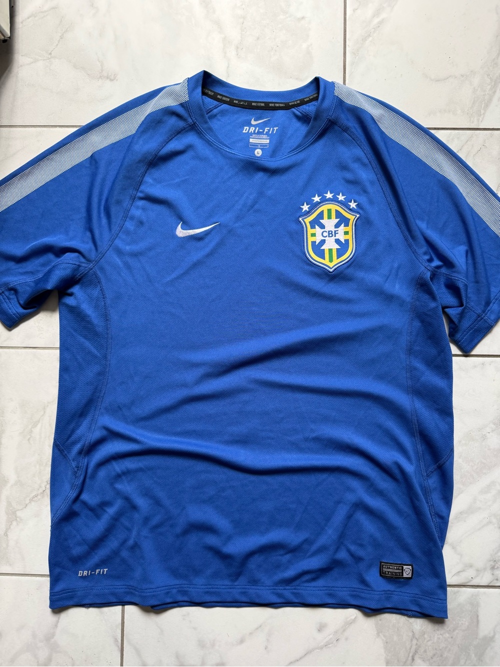 Nike Brazil National Team 2014/15 Away Football Kit Soccer Jersey Size Large